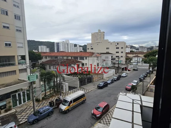 Imagem Apartamento à venda com 78m², 2 quartos, 1 suíte, vaga demarcada, elevador e varanda por R$550.000,00 no Campo Grande em Santos