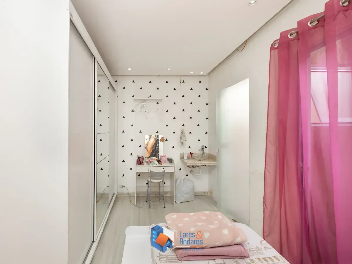 Imagem Casa para venda em Jardim Virginia Bianca com 4 quartos, sendo 4 suítes, 250m²