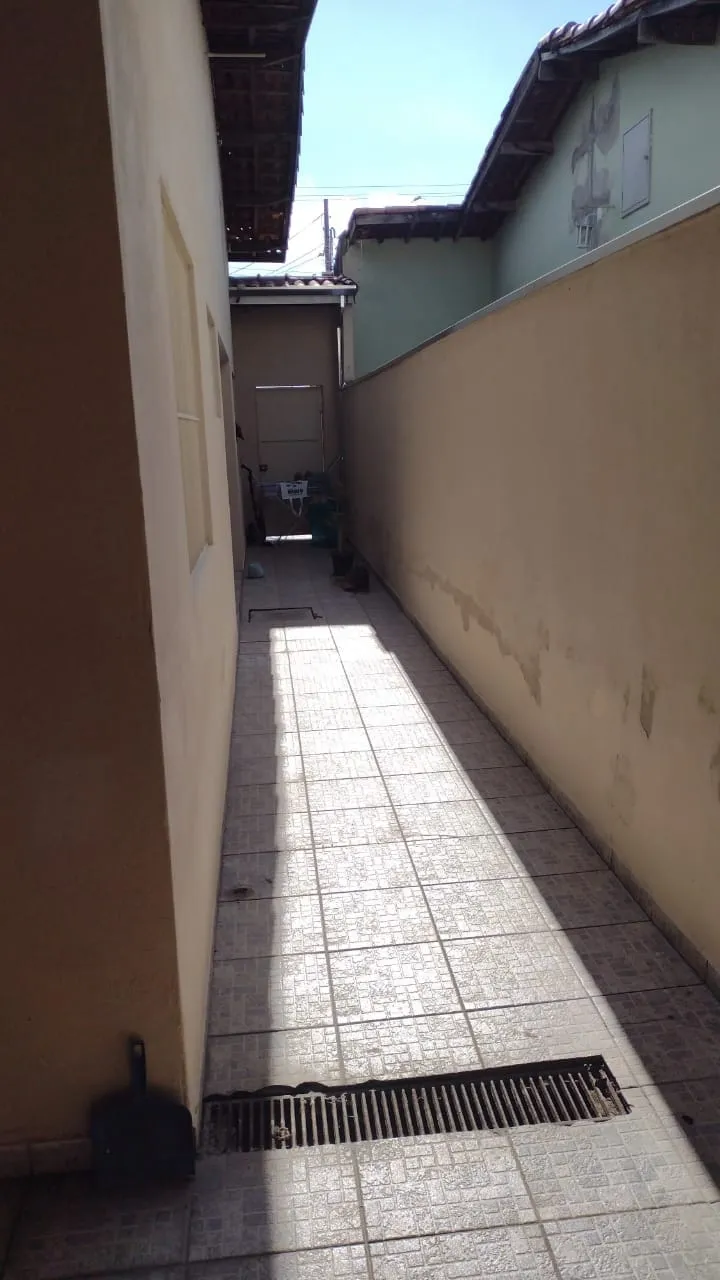 Imagem Casa à venda 2 Quartos, 1 Vaga, 125M², Parque Senhor do Bonfim, Taubaté - SP