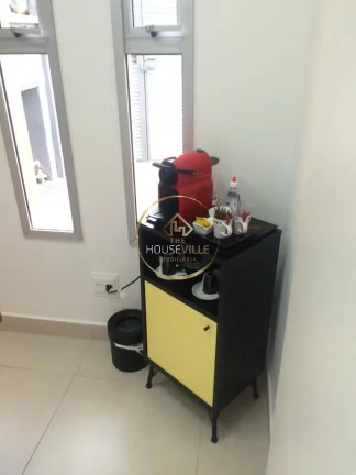 Imagem Ponto Comercial com 3 Andares, Frente para a Dutra, Próximo ao Centervale
