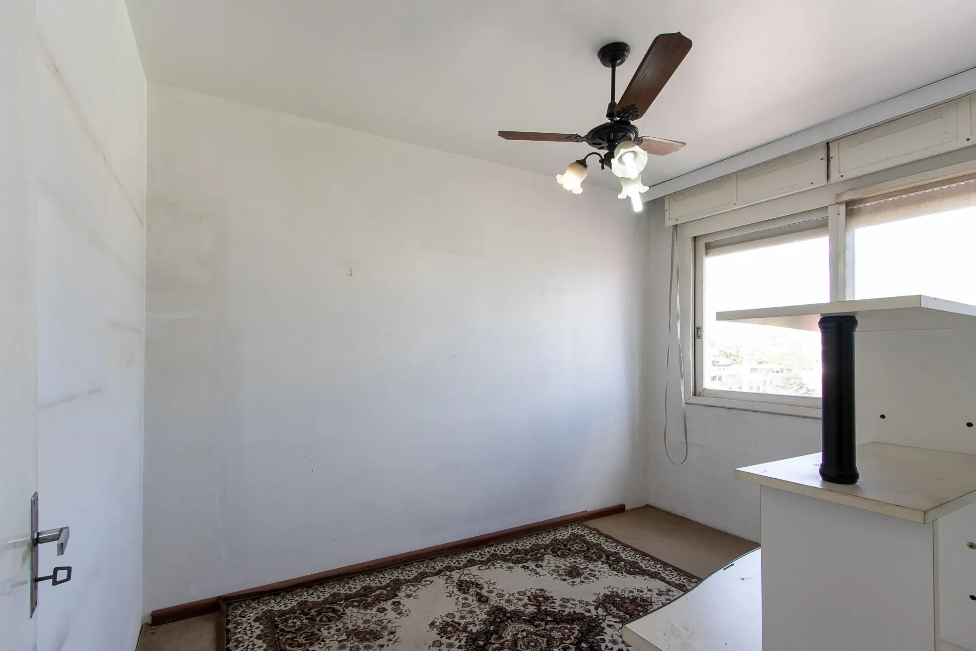 Imagem Apartamento à Venda no Bairro Cristal - Oportunidade para Investidores