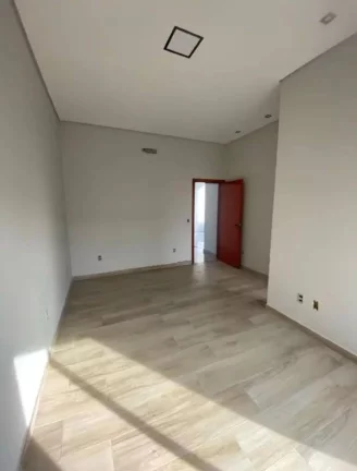 Imagem CASA TERREA - ESQUINA - HORTO VILLAGIO