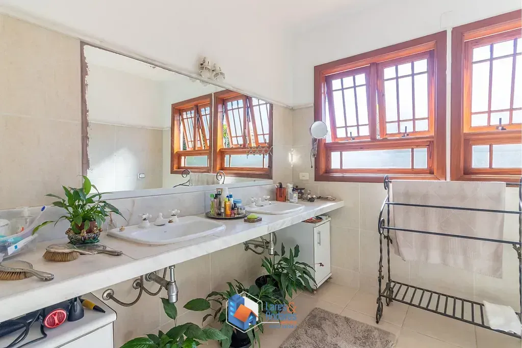 Imagem Casa à venda 3 Quartos 2 Suites 2 Vagas 309M² Real Parque São Paulo - SP
