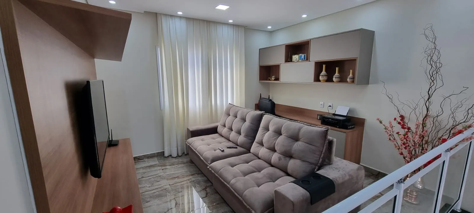 Imagem LINDA CASA NO CONDOMÍNIO PORTAL VILLE FLAMBOYANT 217M²!!!