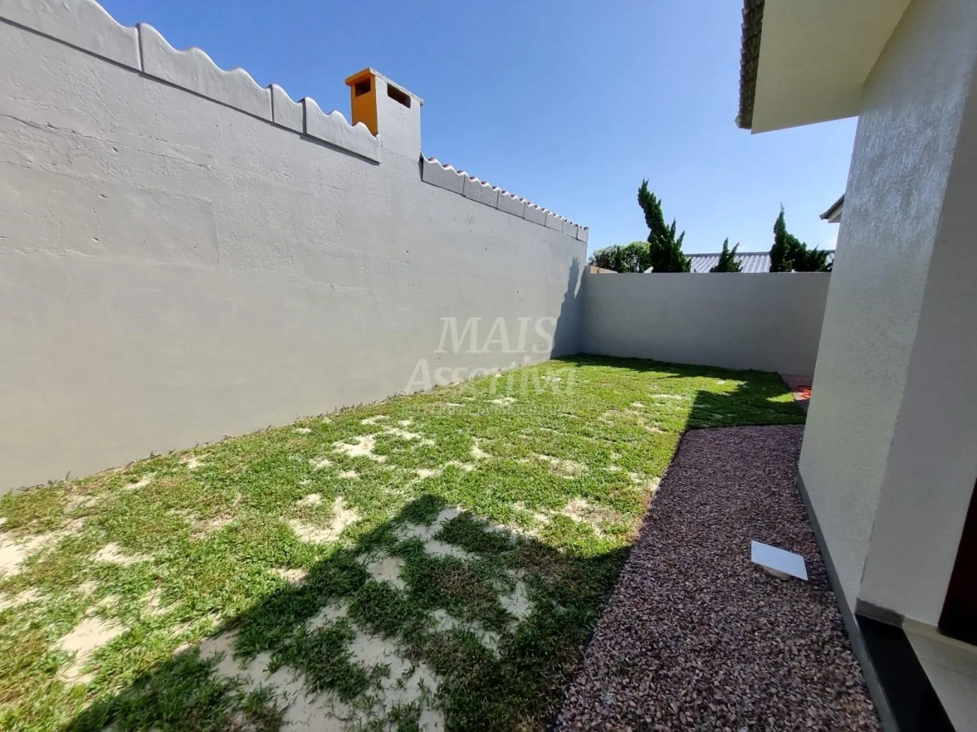 Imagem Ótima casa localizada em Tramandaí/RS - 3 dormitórios, 4 vagas de garagem