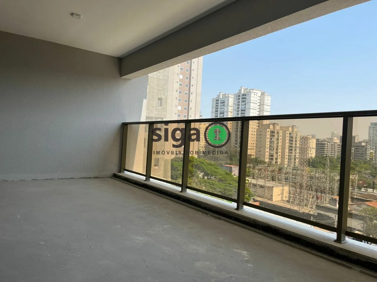 Imagem Alto Padrão no Campo Belo: 3 Suítes, Andar Alto e Lazer Completo