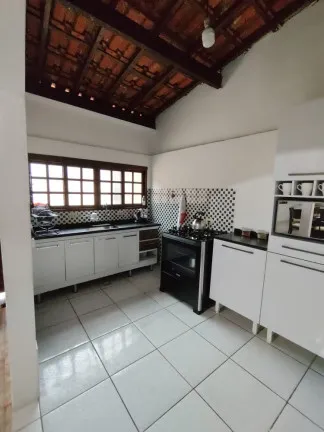 Imagem Casa com 3 Quartos à Venda, 180 m² em Jd. Corumbá - Itanhaém