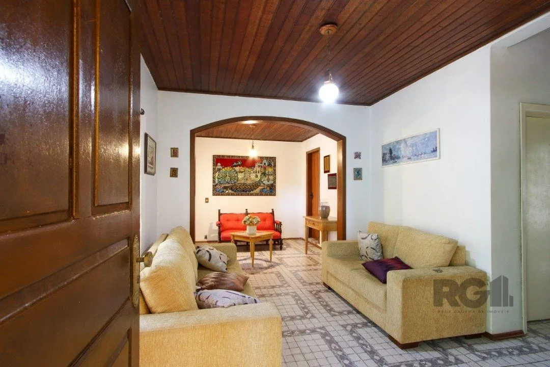 Imagem Casa 04 dormitórios, 02 suítes, living 02 ambientes