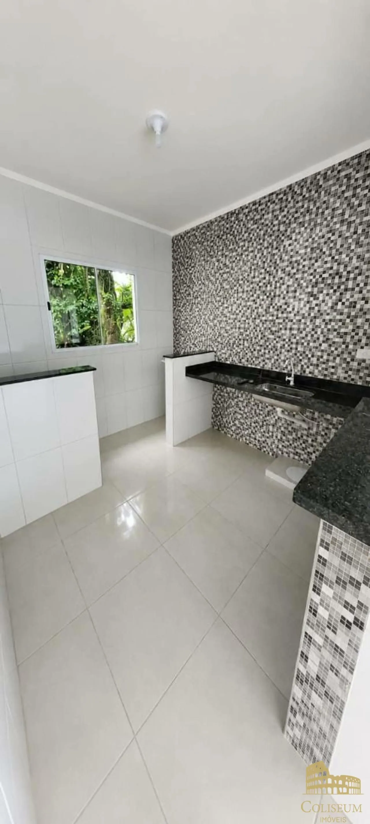 Imagem Casa com 2 dormitórios para alugar, 60 m² por R$ 1.800,00/mês - Parque das Américas - Praia Grande/SP