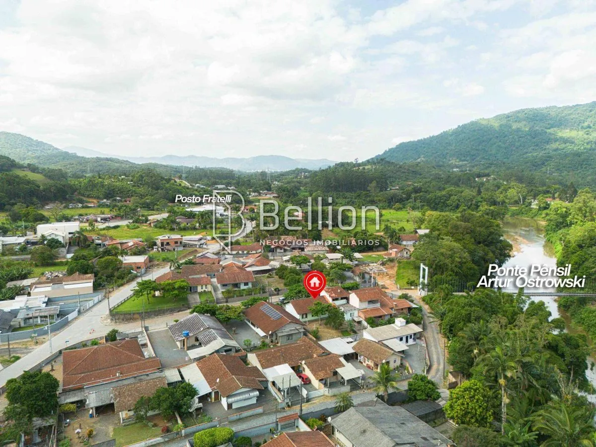 Imagem Belíssima casa no bairro dos lagos em rodeio.