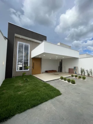 Foto do imóvel Casa à venda em Rua Porangatu