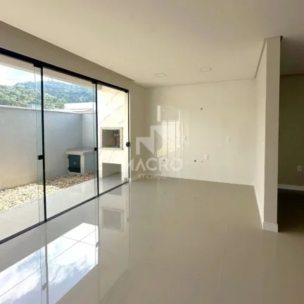 Imagem Geminado Sobrado | Barra do Rio Cerro | 3 quartos (1 suíte com closet) | 135m²