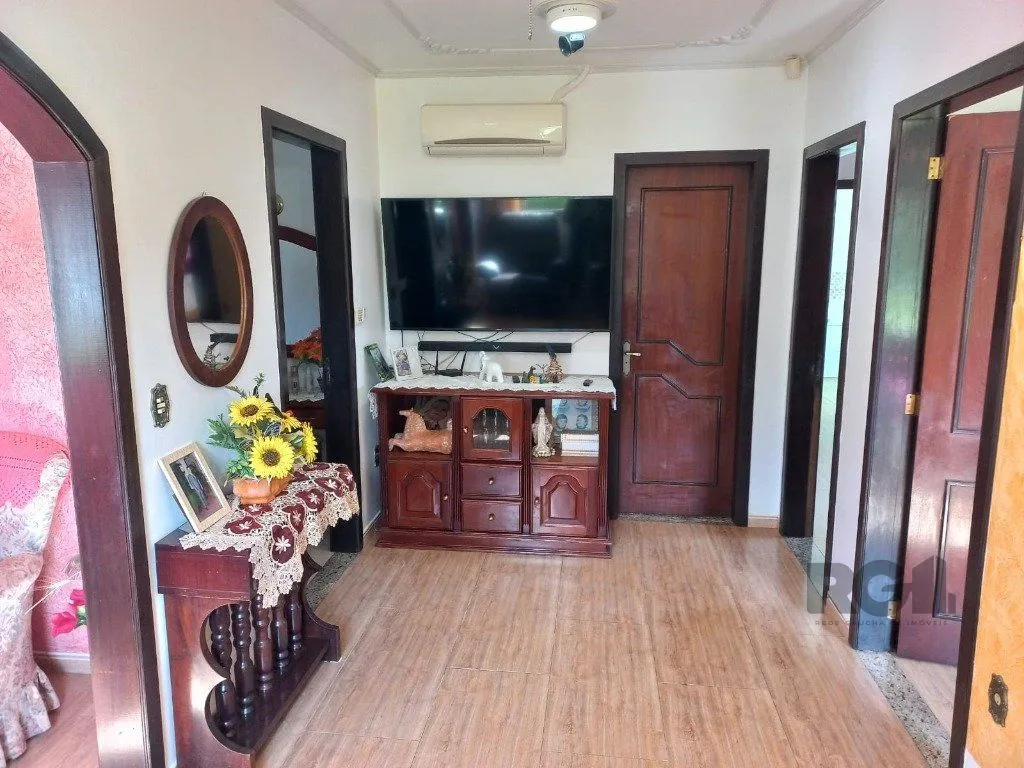 Imagem Casa 161m² - 2 dormitórios, 4 vagas no bairro Santo Onofre em Viamão