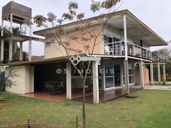 Imagem Casa à venda na Granja Viana com 3 dormitórios e suíte: moderna e integrada