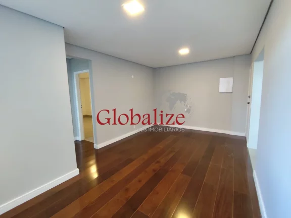 Imagem Apartamento à venda com 90m², 2 quartos, dependência, vaga demarcada por R$480.000,00 no Campo Grande em Santos
