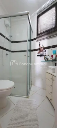Imagem Localizado em uma das regiões mais desejadas da cidade, este apartamento está cercado por ampla re...