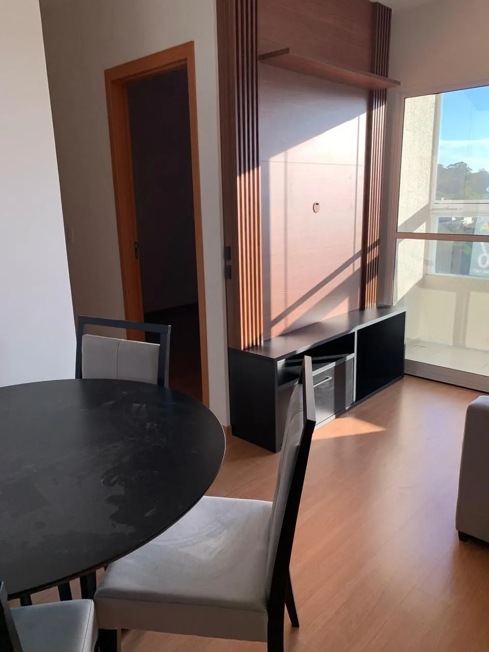 Apartamento com 02 quartos e 01 vaga no Bairro Morro Santana em Porto Alegre