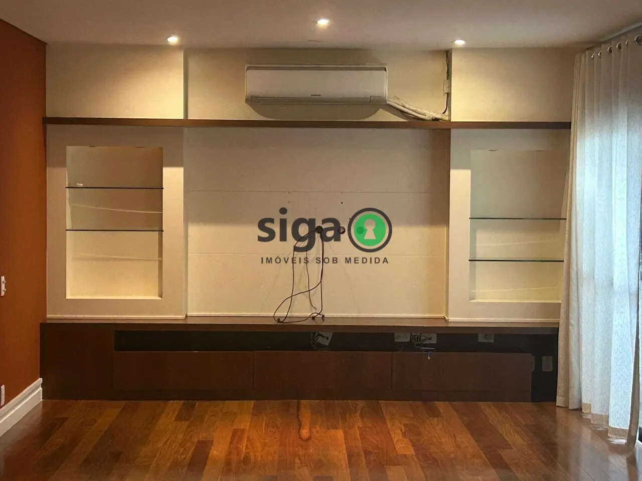 Imagem Apartamento á Venda na Vila Suzana- 192m², 3 quartos, 3 vagas