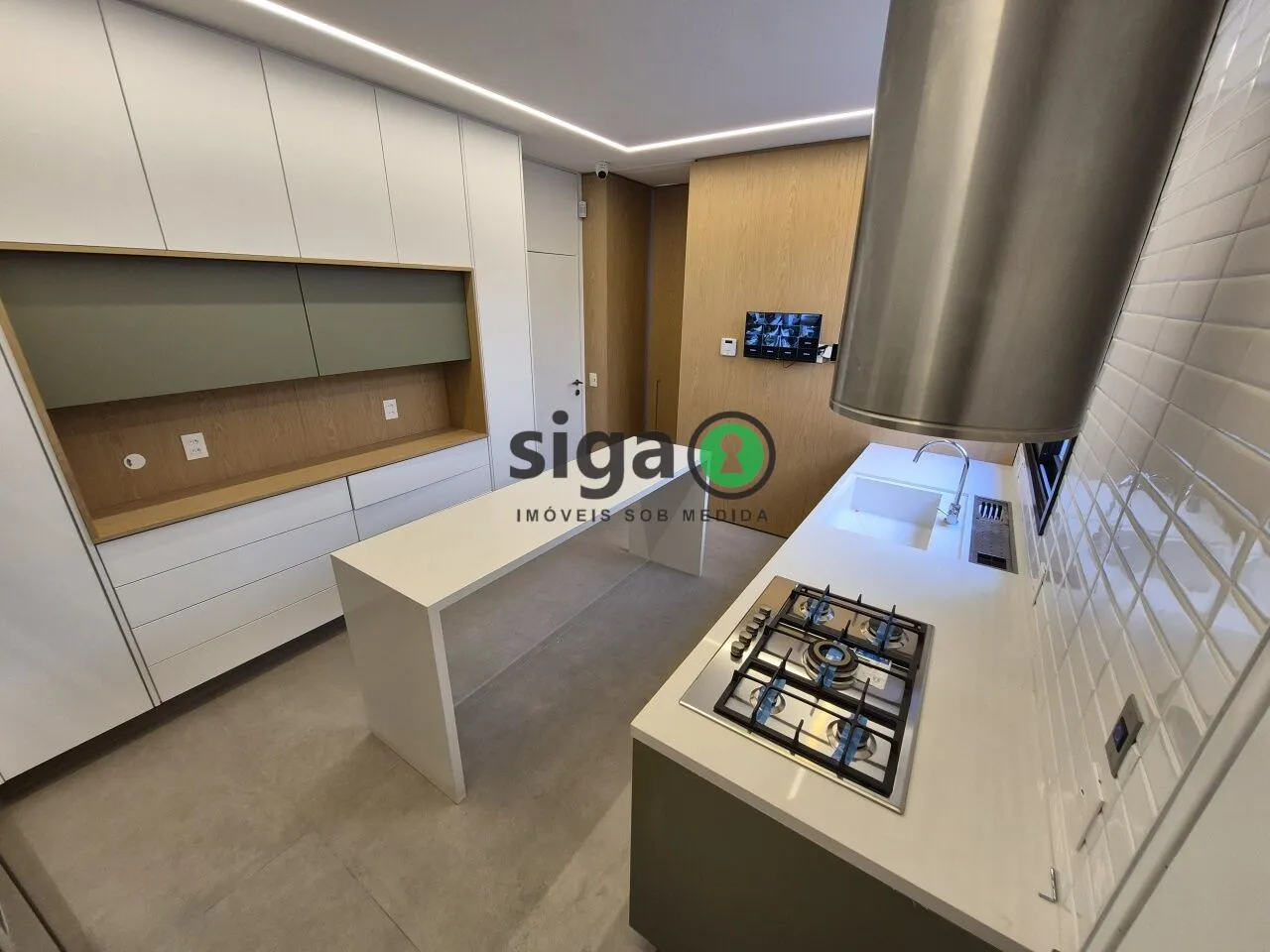 Imagem Casa em condomínio a Venda na Cidade Jardim com 4 quartos