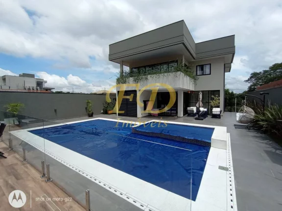Imagem Casa de Alto Padrão em Condomínio Fechado em Mairiporã