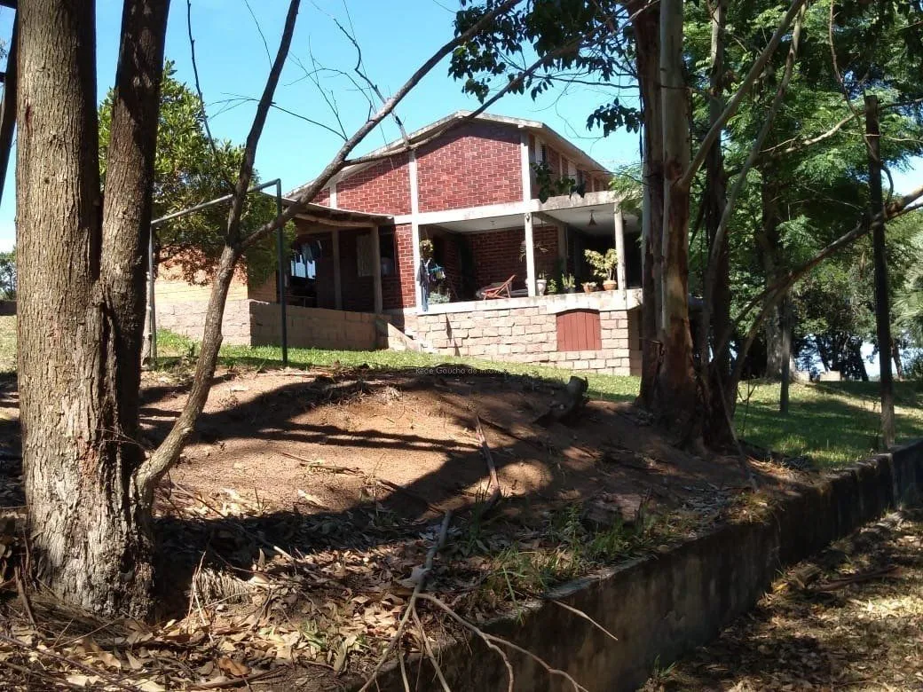 Imagem Sítio para Venda - 240m², 4 dormitórios, Itapuã