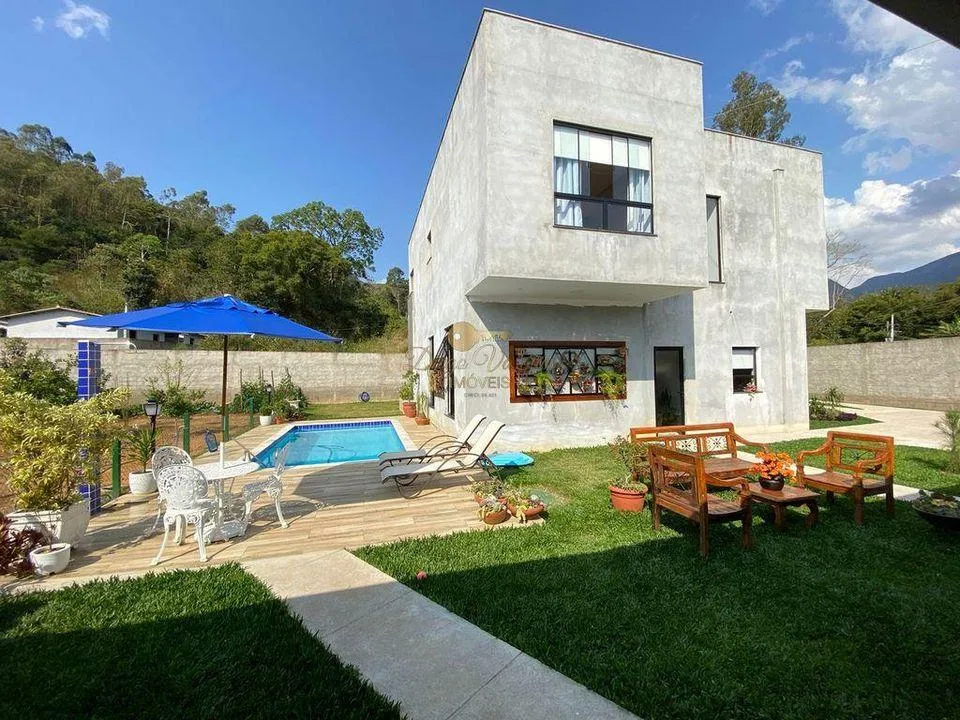 Imagem Casa para Venda em Teresópolis / RJ no bairro Vieira