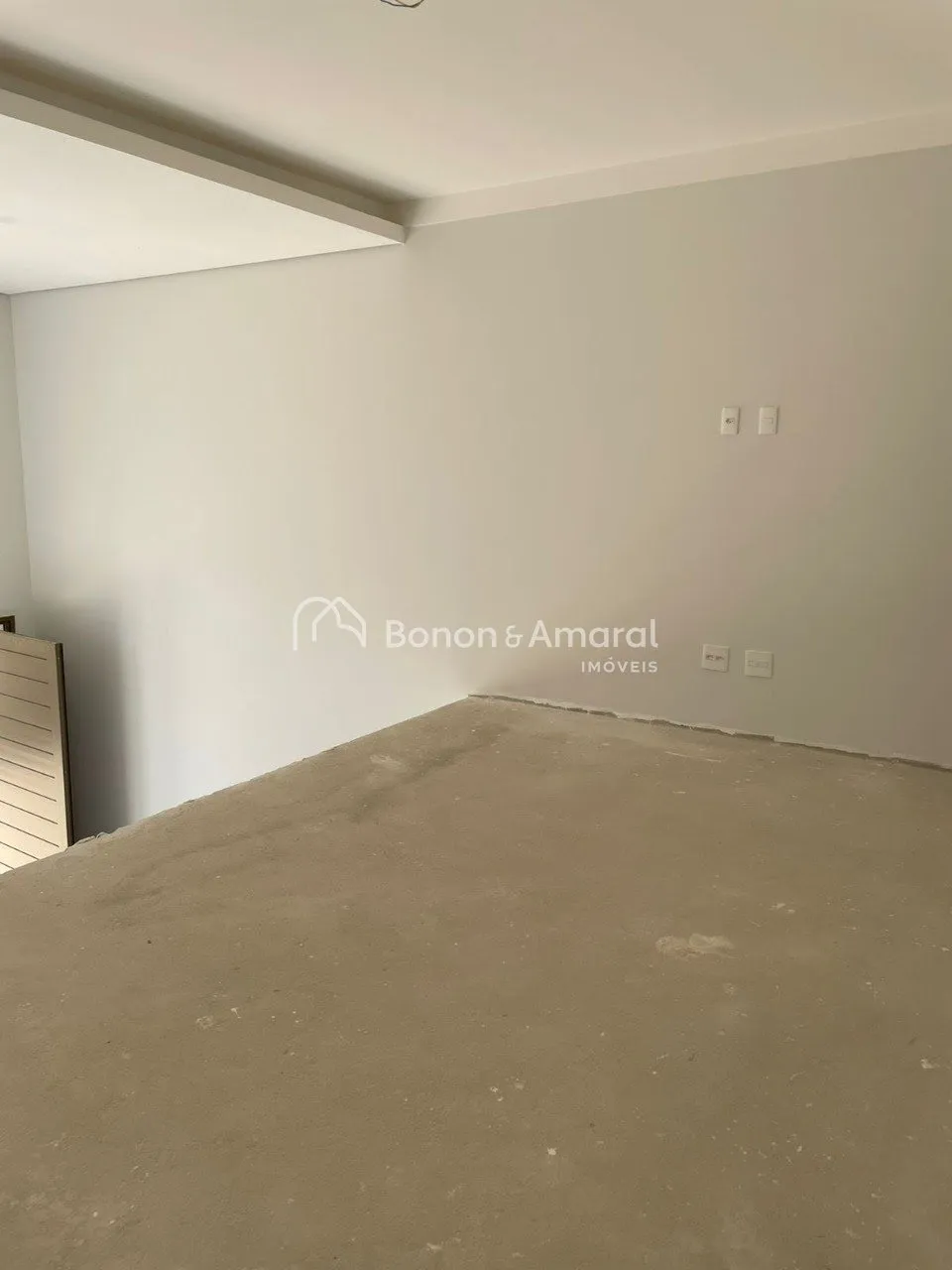 Imagem Casa em Condomínio Exclusivo no Parque das Universidades - Design Moderno e 3 Suítes ao lado da PUC