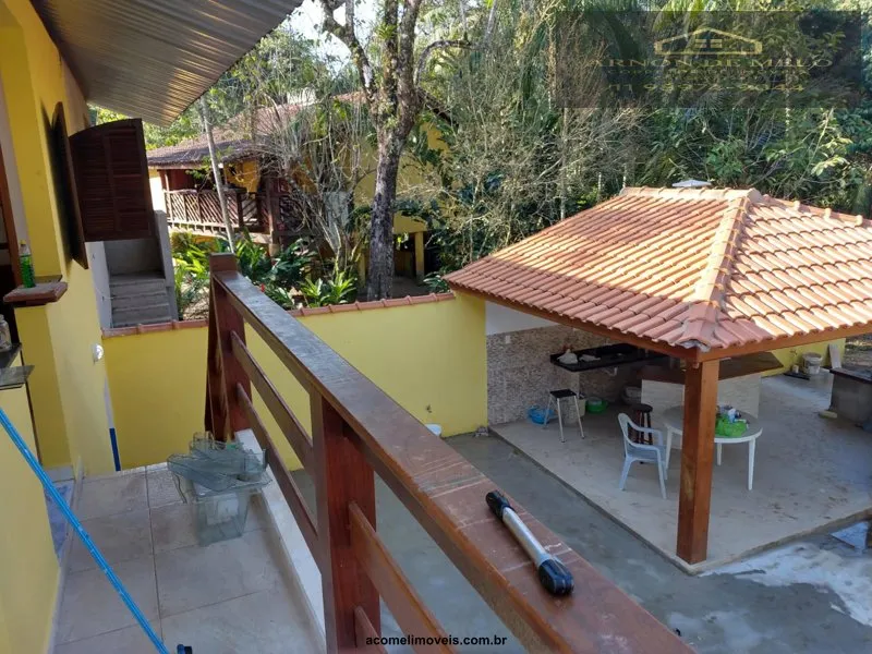 Imagem Casas no Litoral para venda em São Sebastião no bairro Cambury
