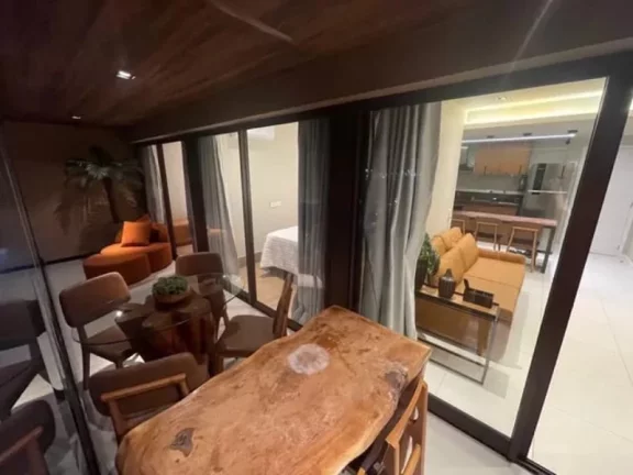 Imagem A 5ª Avenida Imóveis selecionou esse exclusivo Apt. no cobiçado NAU BARRA, planta MALDIVAS 2/4 suite 66,34m² varandão: porteira fechada e vista mar