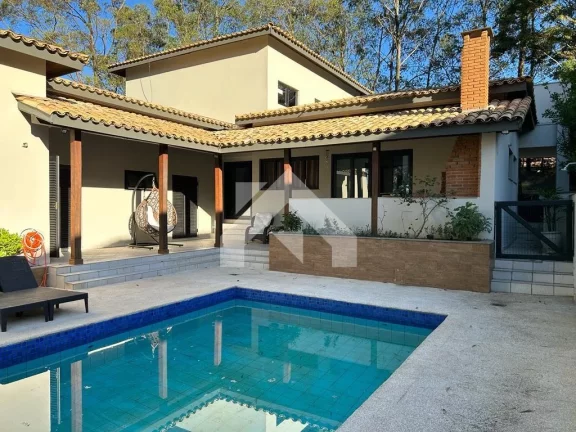 Imagem Casa de Condomínio em Morada dos Pássaros - Barueri