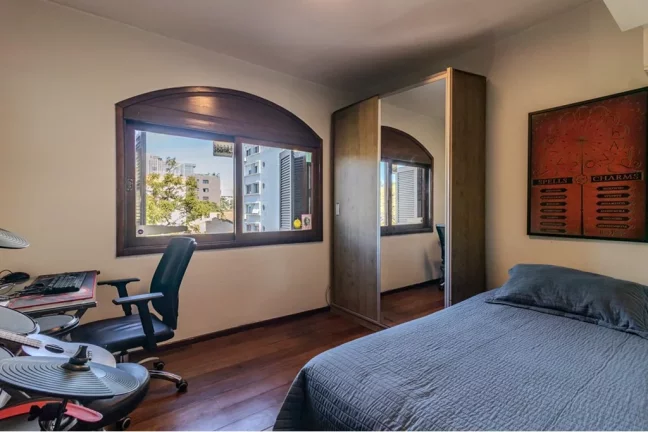 Imagem Cobertura Duplex para venda no bairro Cristal em Porto Alegre