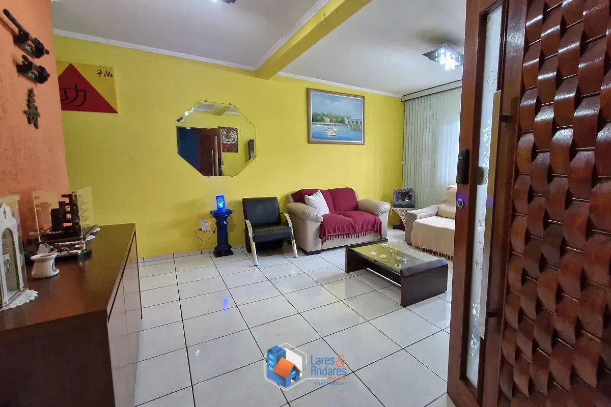 Imagem Sobrado para venda em Vila Mazzei com 3 quartos, sendo 1 suíte, 250m²