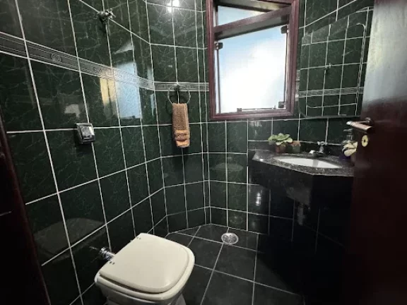 Imagem Sobrado com 3 dormitórios, 425 m - venda por R$ 2.100.000,00 ou aluguel por R$ 15.000,00 - Parque Campolim - Sorocaba/SP
