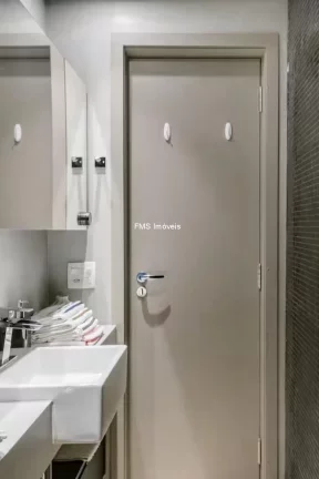 Imagem Apartamento à venda na Consolação, São Paulo-SP: 1 quarto, 1 sala, 1 banheiro, 1 vaga de garagem, 35m² de área. Venha conferir!