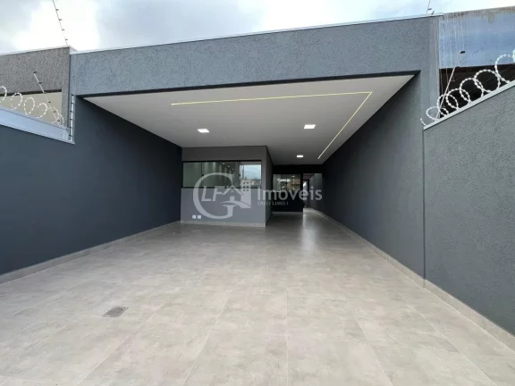 Imagem Imperdível oportunidade: Casa à venda em Campo Grande-MS, no Jardim Tijuca, com 3 quartos, 1 suíte, 3 salas, 1 banheiro, 3 vagas de garagem e 140m².
