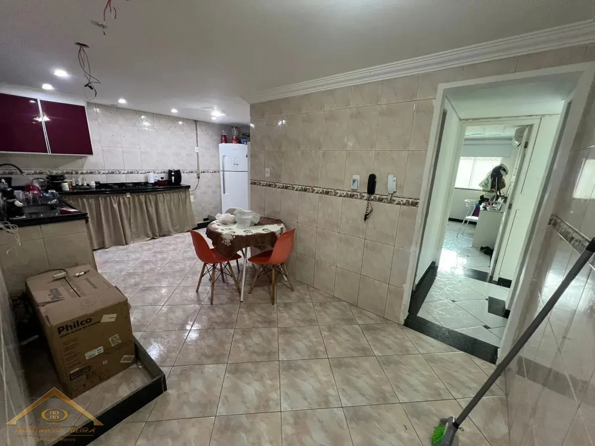 Imagem Casa em Condomínio para Venda em São Pedro da Aldeia / RJ no bairro Campo Redondo