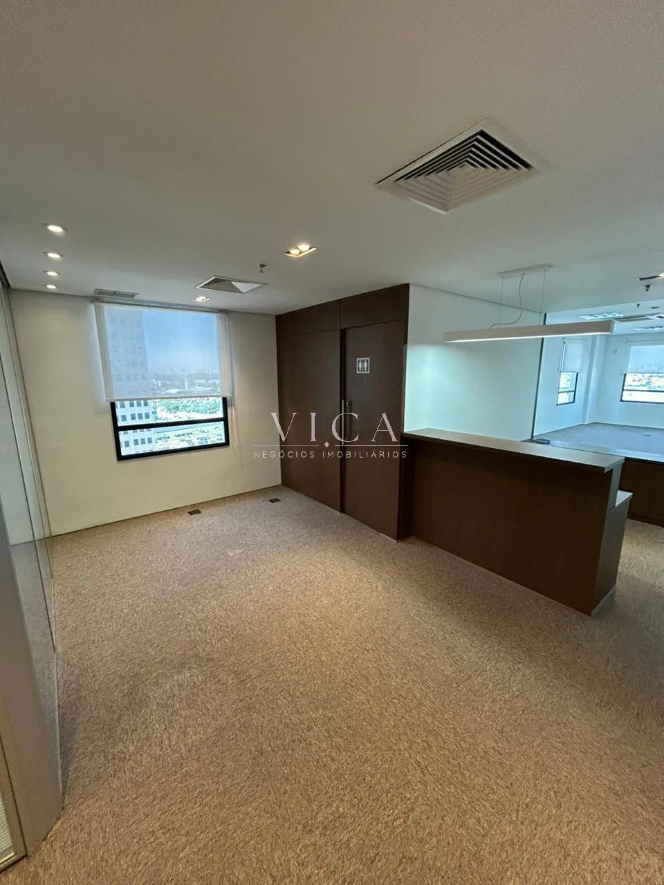 Foto do imóvel Sala para alugar 170m² 3 vagas por R$ 6.450,00 -Alphaville Barueri/SP