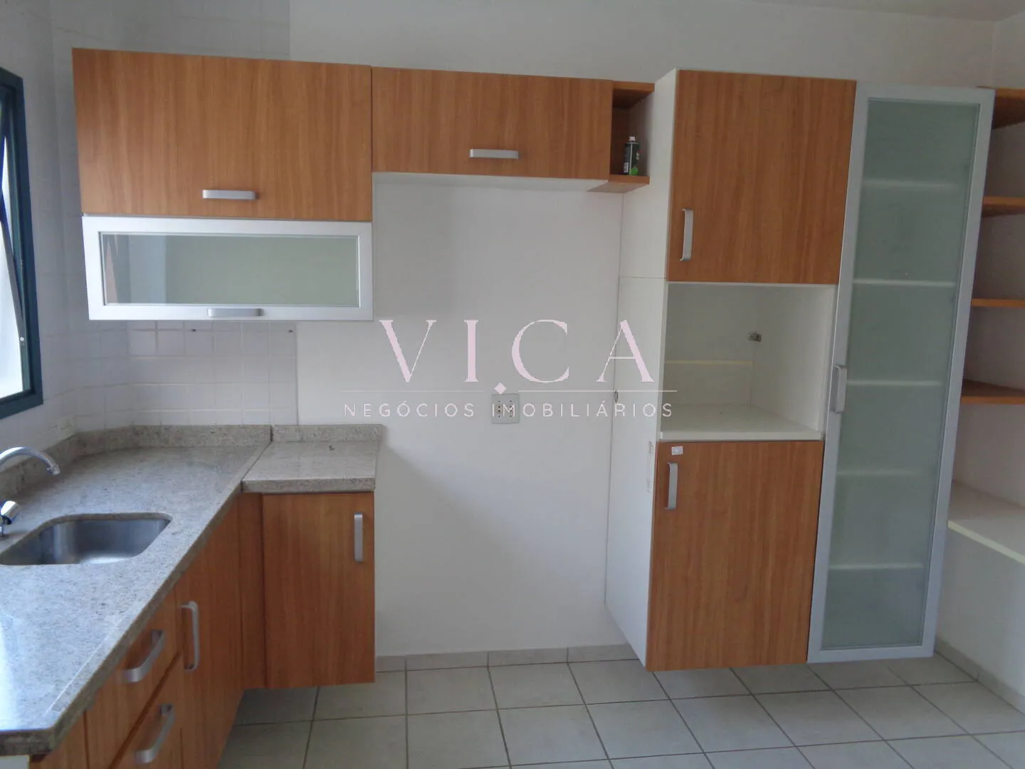 Imagem Casa com 3 dormitórios, 160m² a venda por R$ 2.100.001 - Tamboré Alphaville