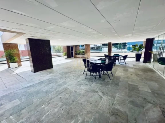 Imagem Cobertura de Luxo de 3 Quartos com 228m² no Caminho das Árvores, Salvador-BA - Agende sua visita agora!