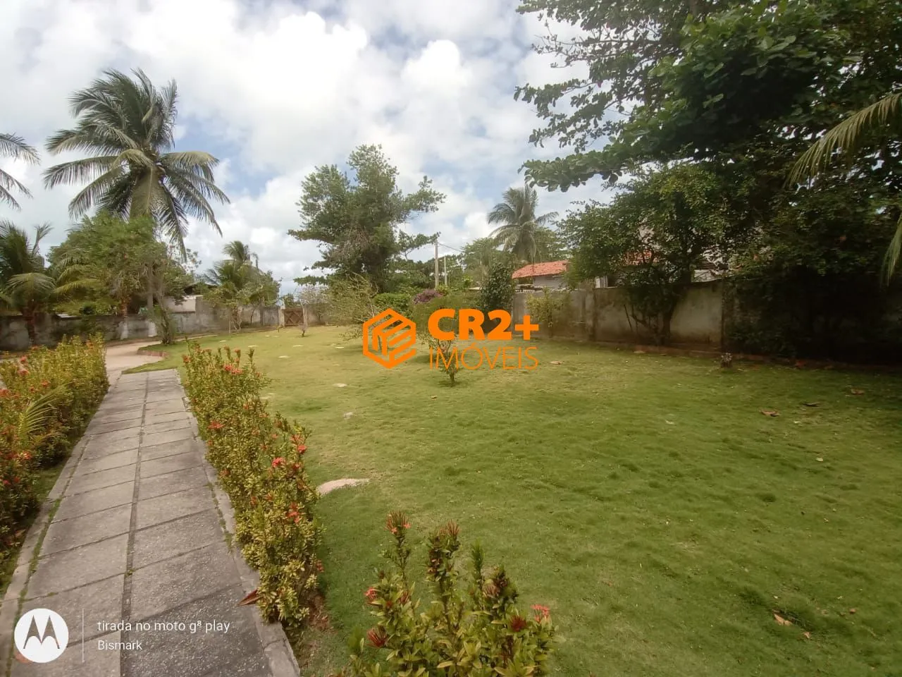 Imagem Vendo uma Casa com mais 3 Terrenos, Somando 1.800m², na Praia do Sossego em Itam