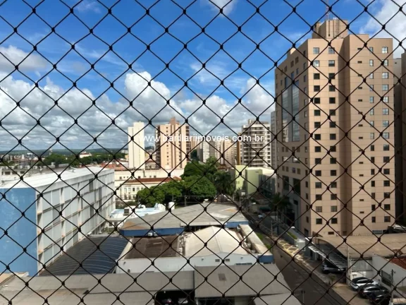 Imagem Apartamento de luxo à venda no coração de Ribeirão Preto-SP, 3 quartos, 1 suíte, 2 salas, 4 banheiros, 2 vagas de garagem.