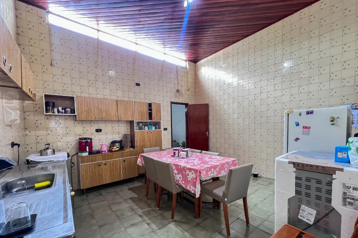 Imagem Casa de vila para venda em Suíssa com 3 quartos, 175m2