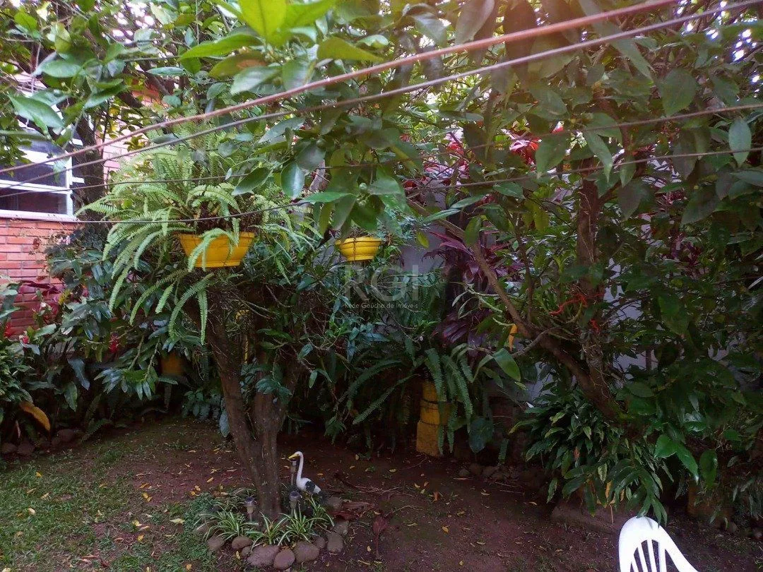 Imagem Casa para Venda - 220m², 3 dormitórios, sendo 1 suites, 1 vaga - Camaquã