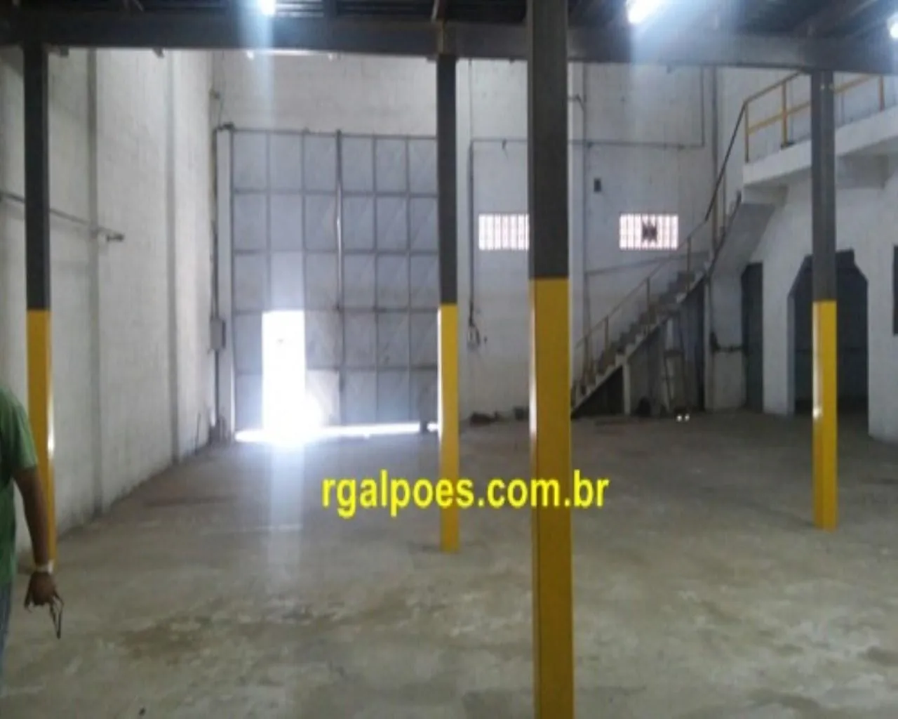 Imagem Galpão para Venda em DUQUE DE CAXIAS, Jardim Gramacho, 4 banheiros