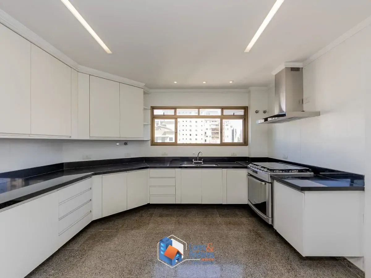 Imagem Apartamento para venda em Jardim Paulista com 3 quartos, sendo 3 suítes, 394m²