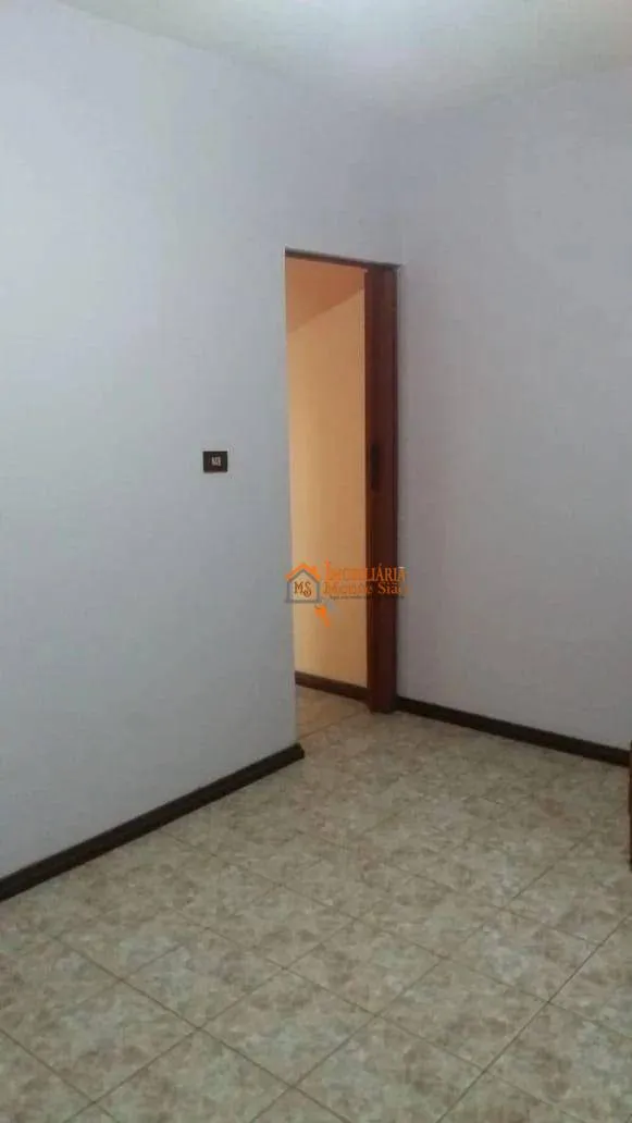 Imagem Casa com 3 dormitórios à venda, 200 m² por R$ 360.000,00 - Jardim Novo Portugal - Guarulhos/SP