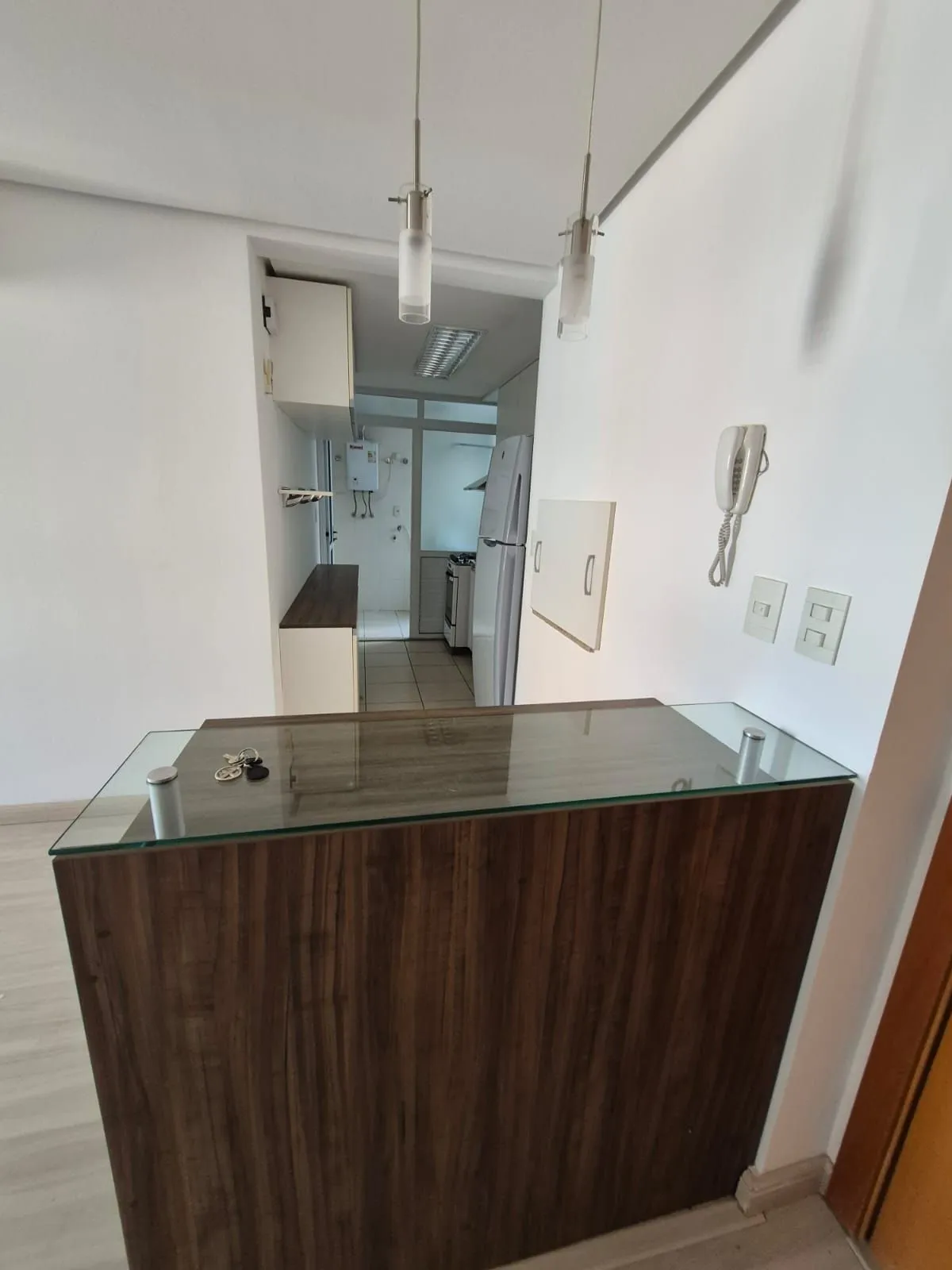 Imagem Apartamento no Centro de 2 dormitórios e 2 vagas DESOCUPADO