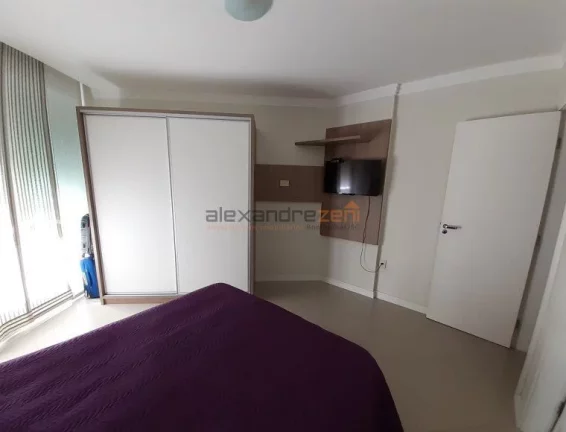 Imagem Apartamento na quadra do mar 3 suítes