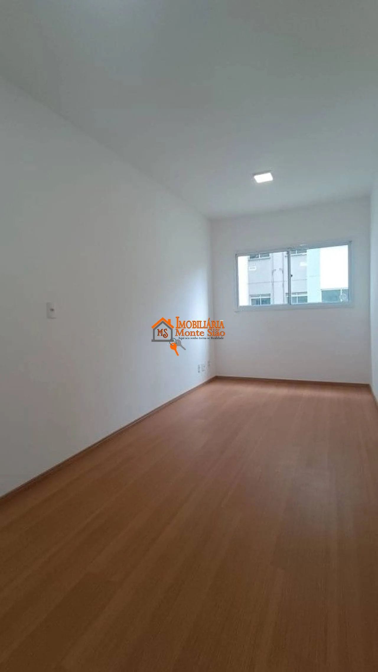 Foto do imóvel Apartamento com 2 dormitórios à venda, 46 m² por R$ 245.000,00 - O Pequeno Coração - Itaquaquecetuba/SP