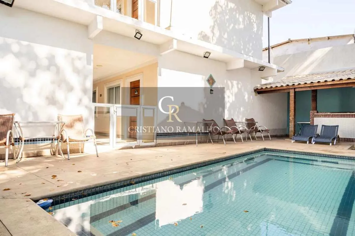 Imagem Flat à venda em Cabo Frio, Passagem, com 2 quartos